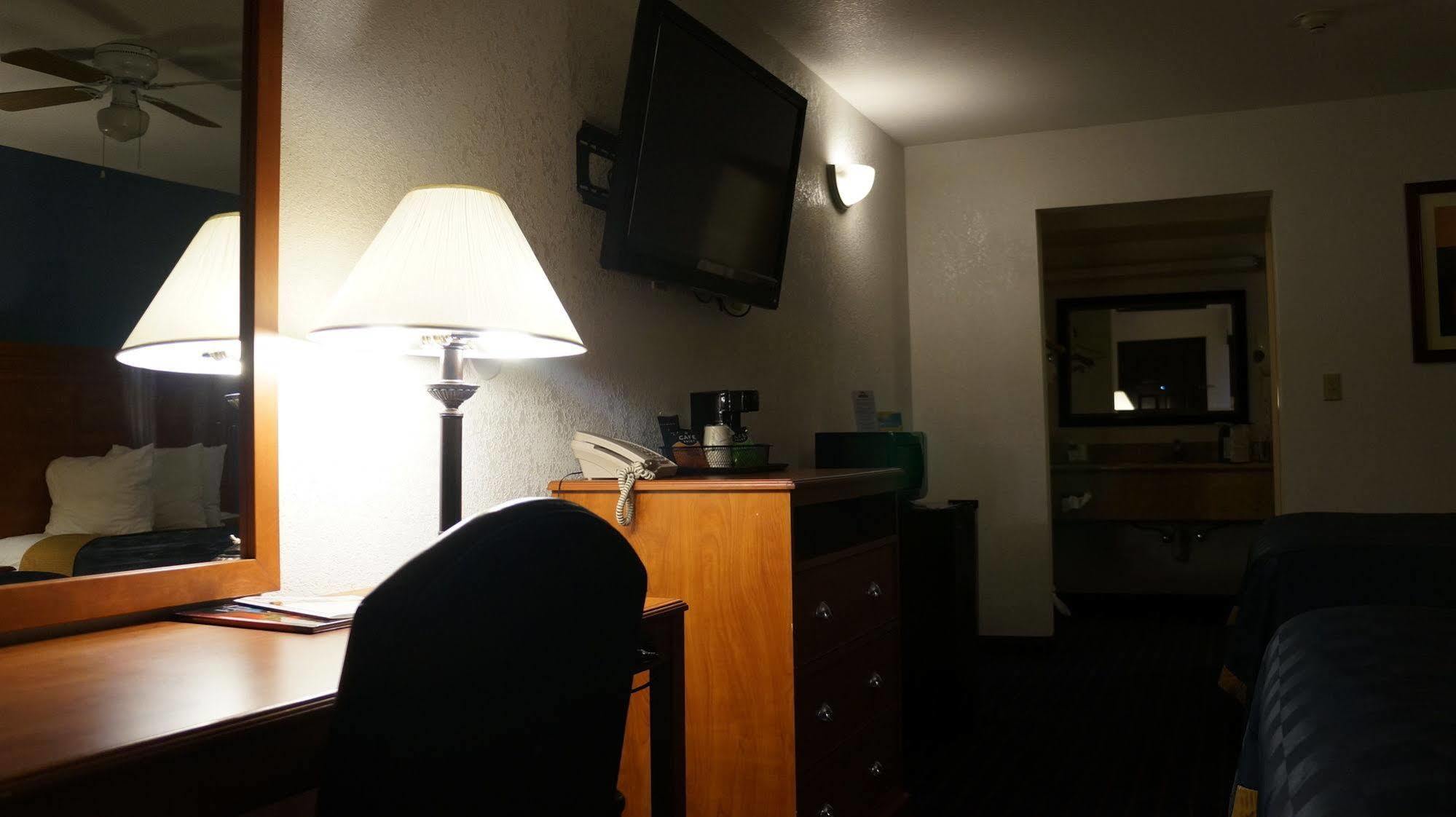 Hotel Days By Wyndham West El Paso